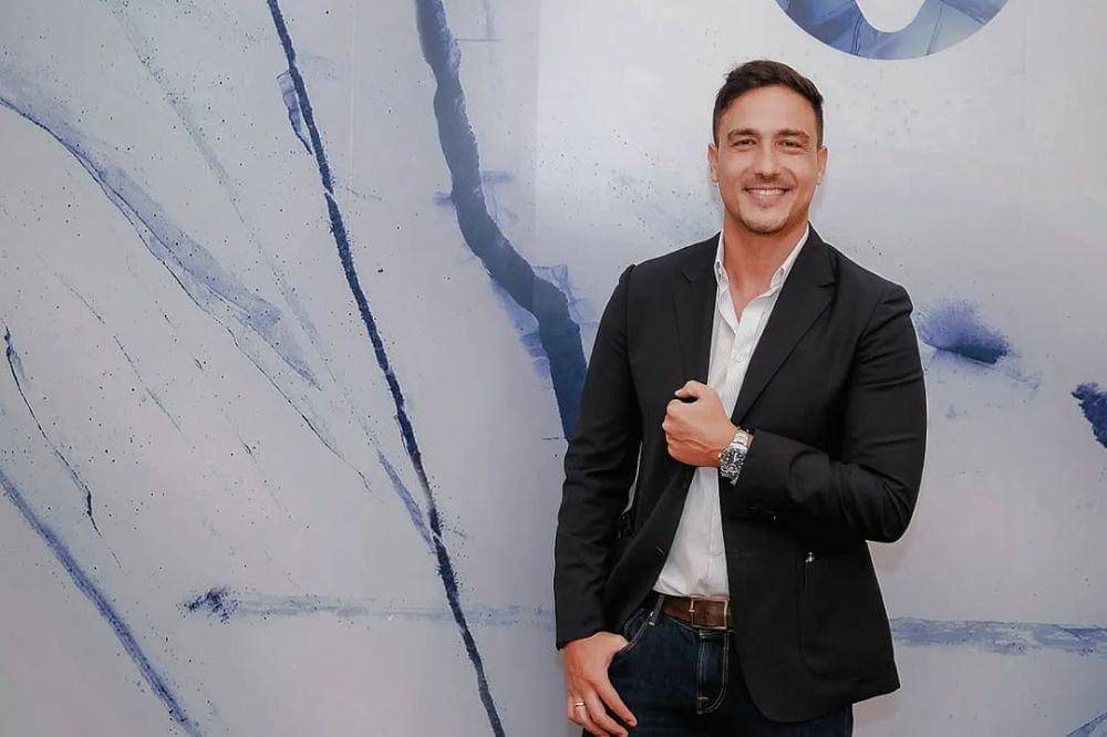 Ada Isu Perselingkuhan dengan Sabrina Alatas, Hamish Daud Buka Suara