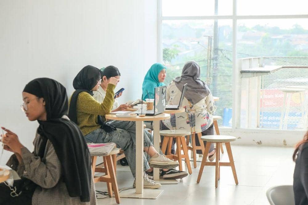 5 Cafe Rooftop di Depok yang Lagi Hits, Cocok Untuk Nikmati Senja!