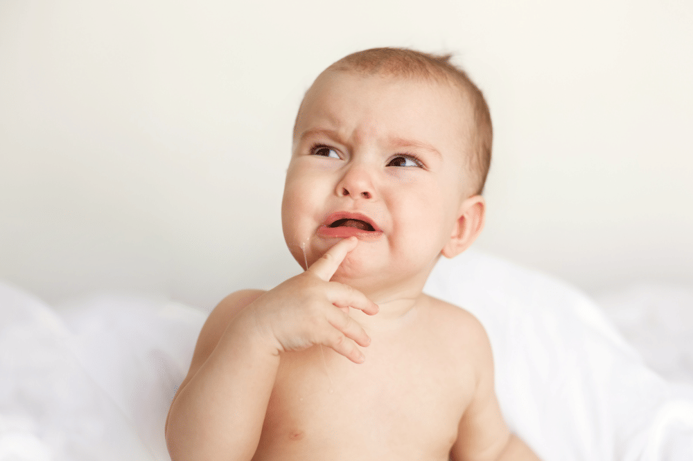 bayi menangis karena tidak nyaman