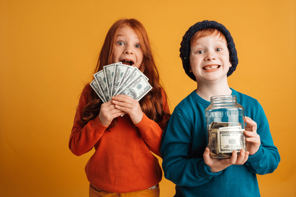 anak belajar menabung