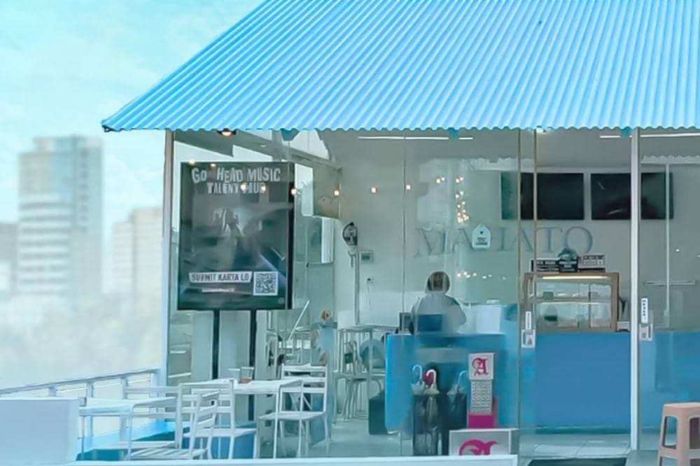 5 Cafe Rooftop Terdekat Jakarta Barat, Santai dan Tetap Terjangkau!