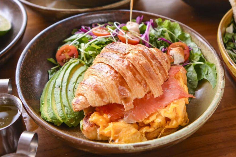 15 Tempat Brunch di Bandung, Punya Menu Lezat dan Spot Foto Cantik (12).jpg