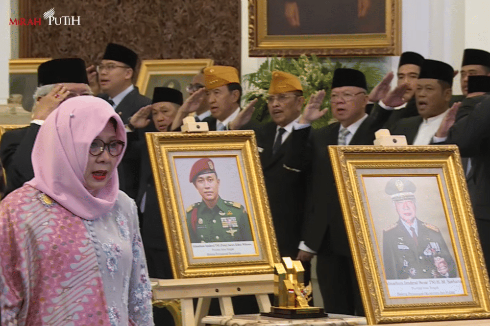 10 Pahlawan Nasional 2025 Beserta Jasanya yang Dibacakan di Istana Negara (3).png