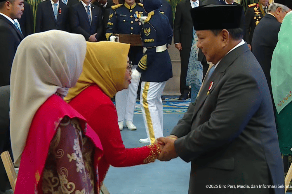 10 Pahlawan Nasional 2025 Beserta Jasanya yang Dibacakan di Istana Negara (8).png