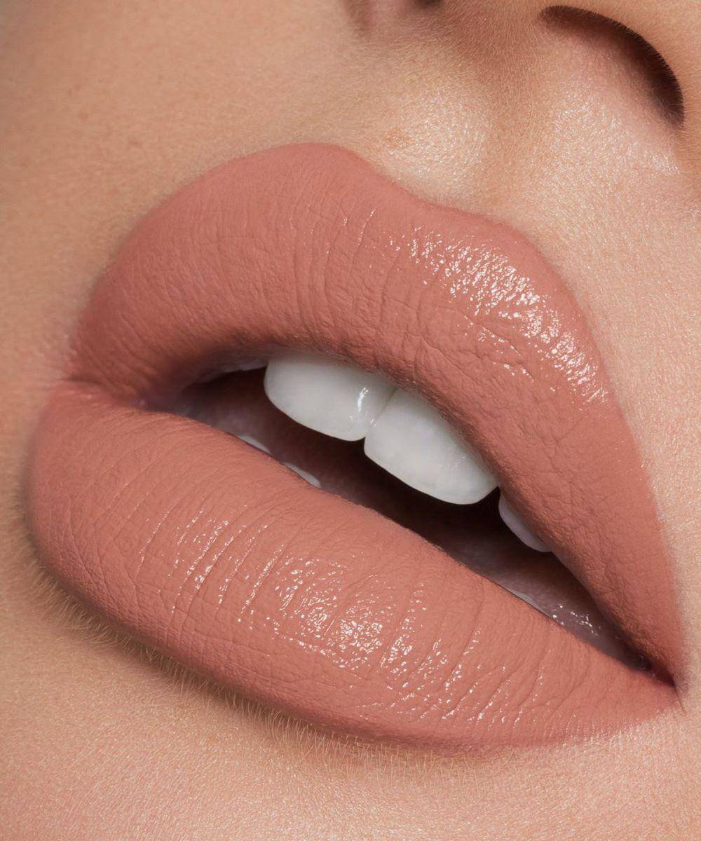 warna lipstik bikin wajah kusam