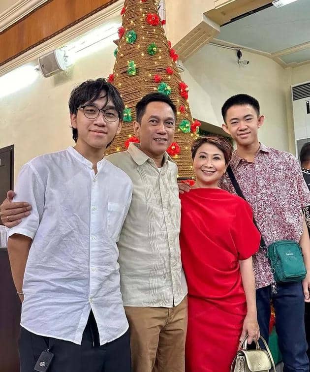 Keluarga Indy Barends 6.jpg