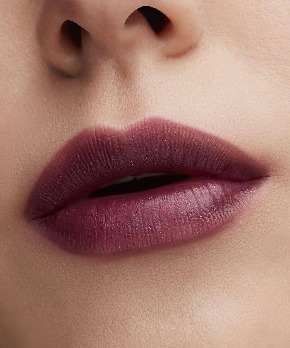 warna lipstik bikin wajah kusam