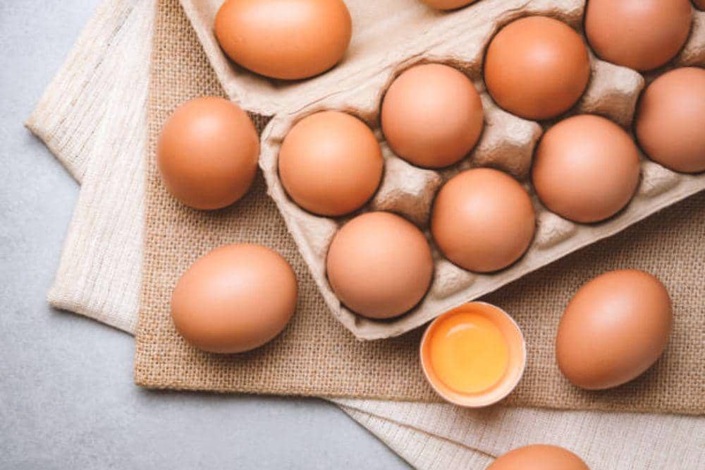 10 Makanan Sehat untuk Perempuan Usia 40an Agar Tubuh Tetap Sehat!