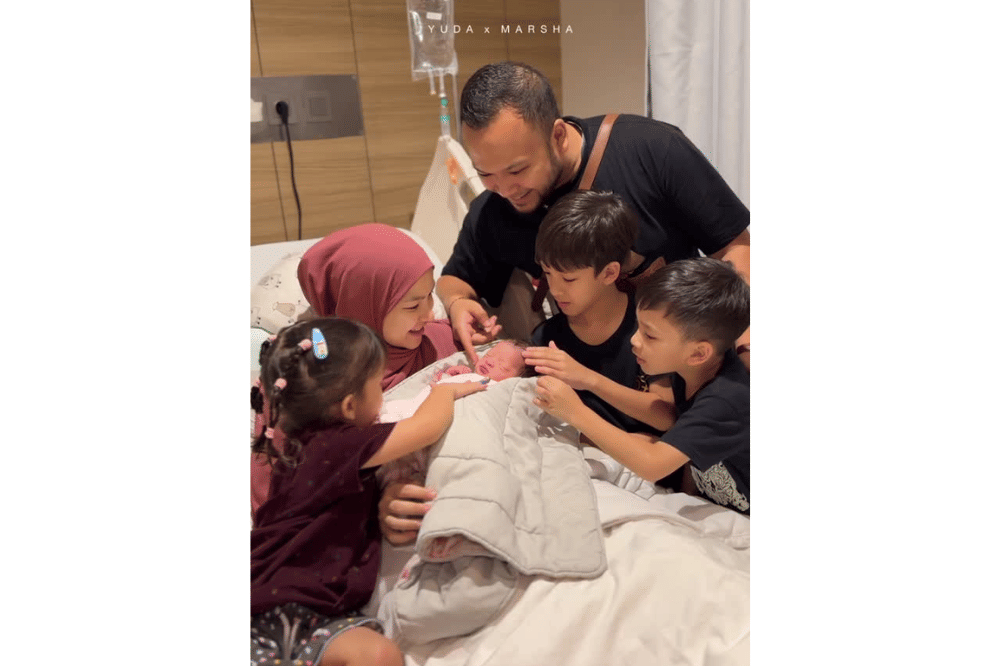 Instagram.com/marshanatika