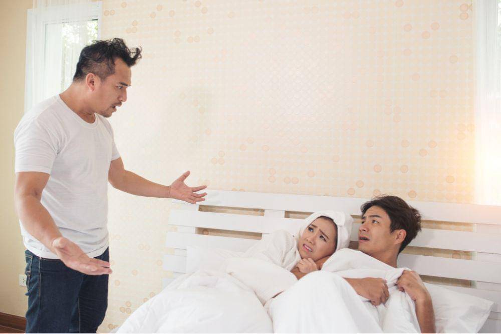 Perilaku Perselingkuhan dalam Hubungan Bisa Menular