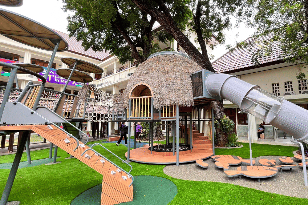 playground dengan sentuhan Indonesia