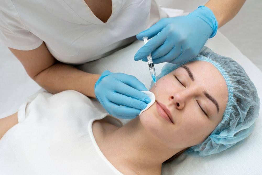 Ketahui Keamanan Filler HA sebelum Wujudkan Wajah Awet Muda!