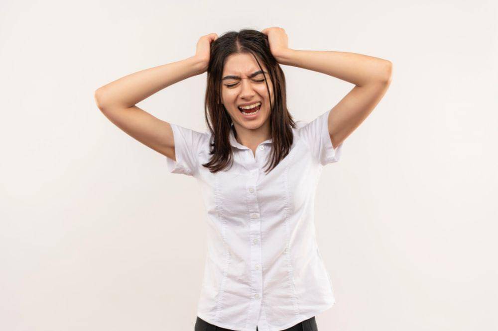 Rambut Cepat Lepek? Kenali Penyebab dan Cara Mengatasinya