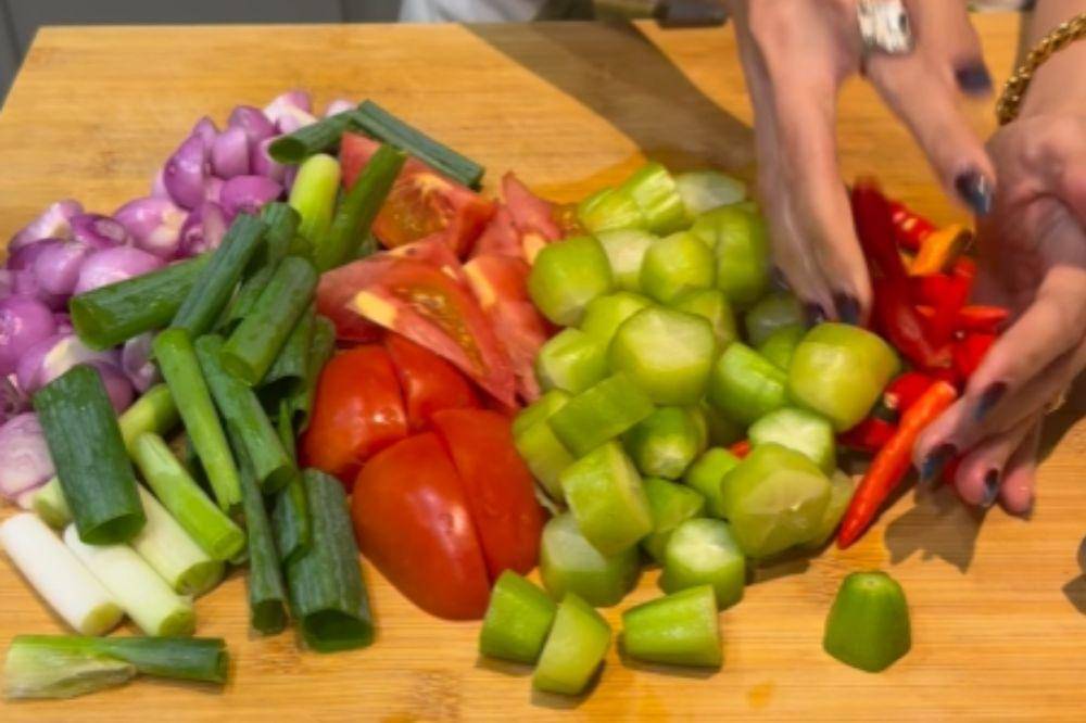 ayam tim ala tyna dwi