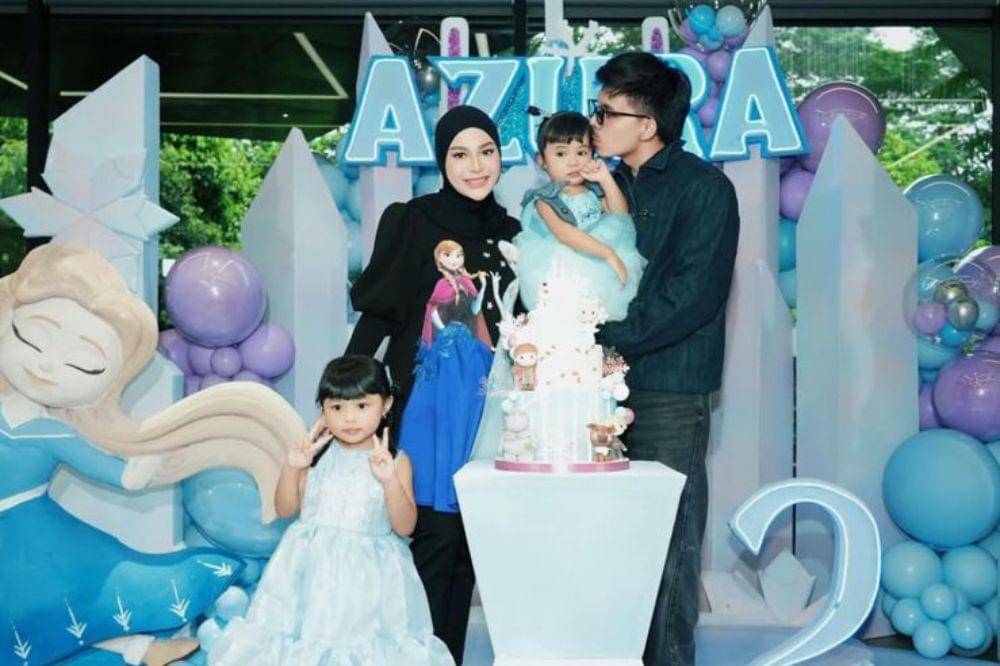 new land - 2025-11-13T210205.546.jpg