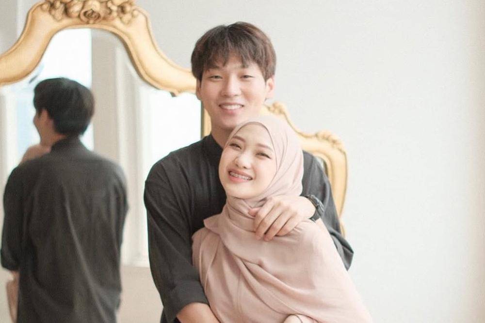 Sidang Cerai Perdana Na Daehoon Ditunda, Kenapa?