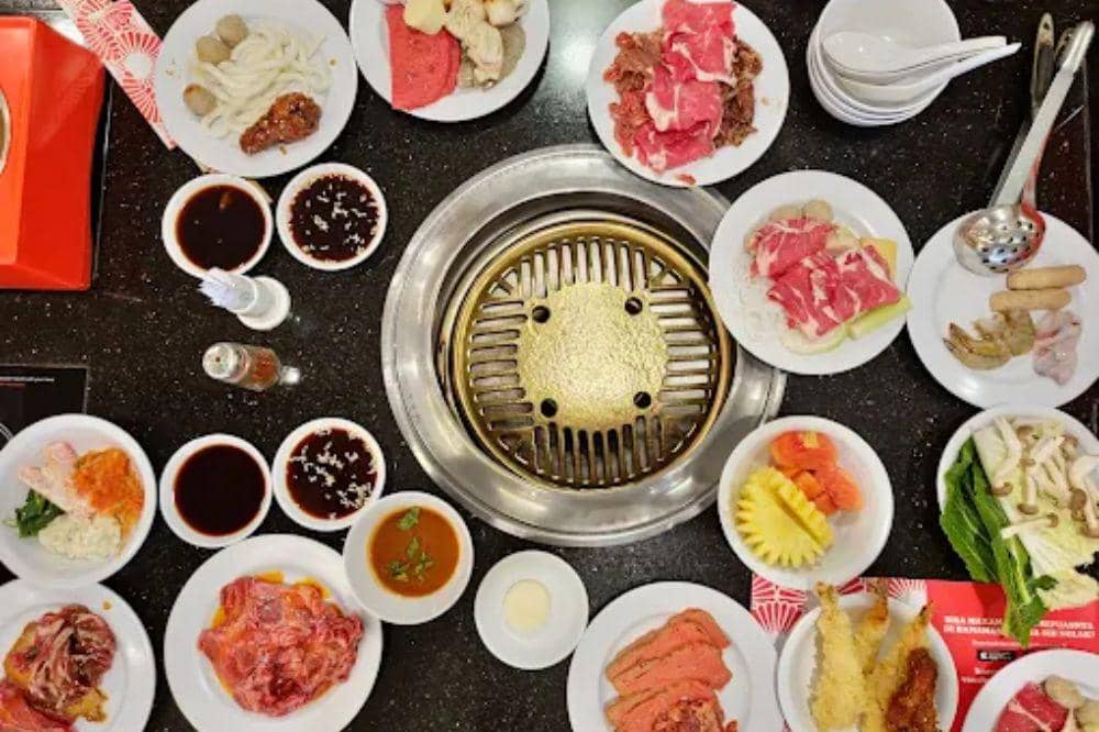 5 Restoran All You Can Eat Terdekat di Bandung yang Wajib Mama Coba!