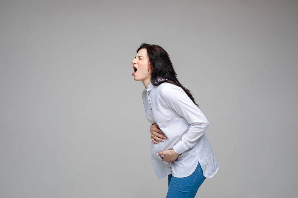 Seorang Ibu di Ternate Melahirkan di Atas Kapal Feri, Mengharukan!