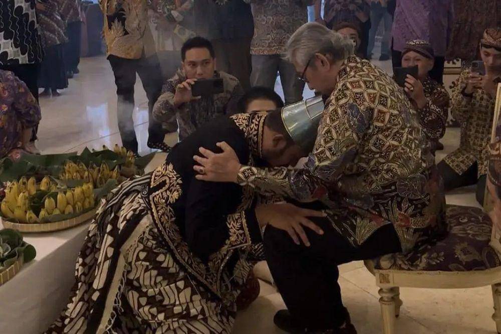 Profil dan Biodata KGPH Hangabehi, Putra Tertua Pakubuwono XIII (3).jpg