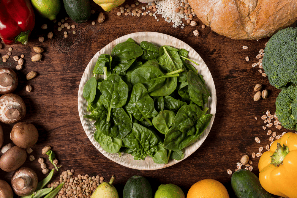 Makanan yang terbuat dari sayur bayam