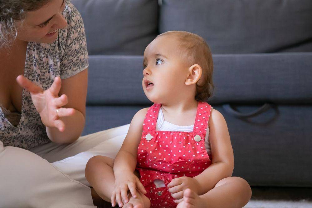 Cara berkomunikasi dan bersosialisasi