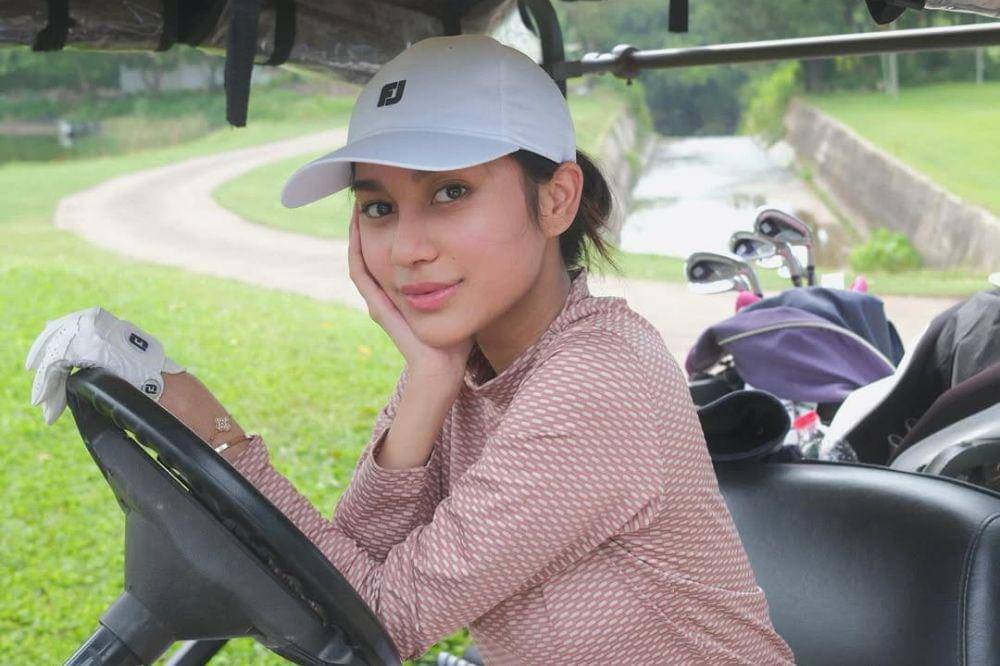 Azizah Salsha Buka Suara Soal Hubungannya dengan Pratama Arhan 1