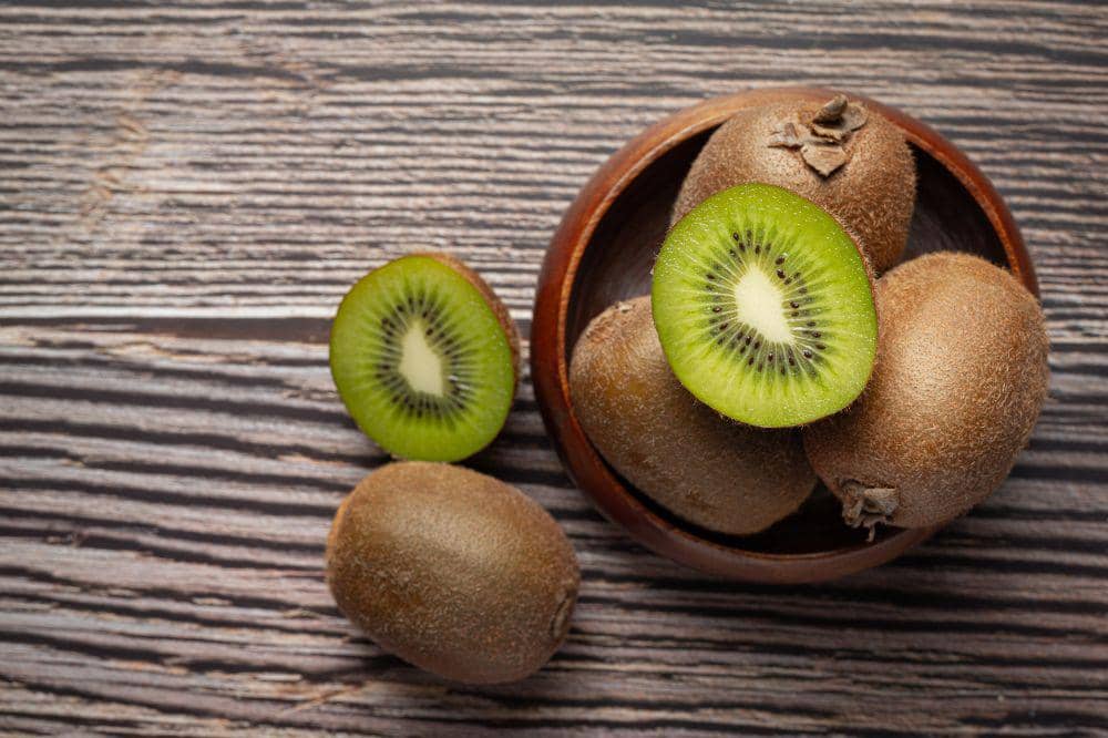 4 Cara Makan Buah Kiwi yang Benar, Bisa Langsung atau Dibuat Resep.jpg