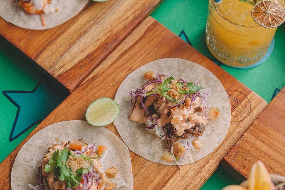 10 Tempat Brunch Terdekat di Seminyak, Bikin Liburan Makin Nikmat (4).jpg