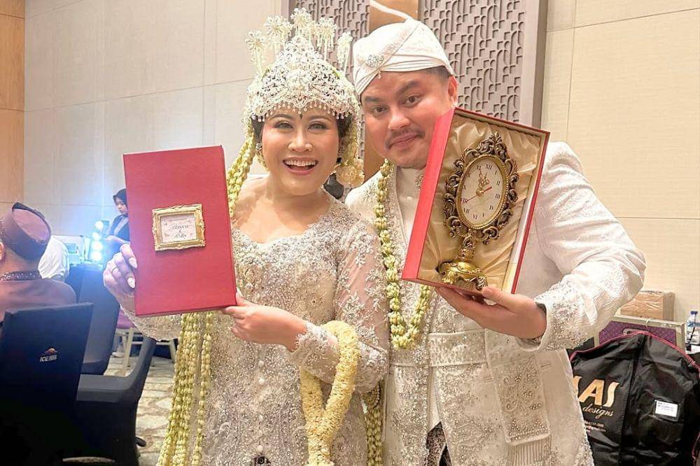 Fakta Kisah Cinta Boiyen dan Suami