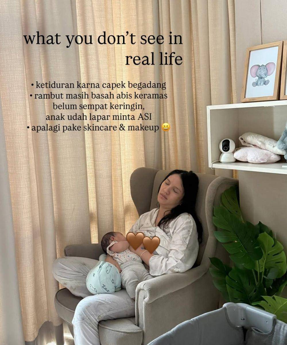 Tidak Seindah Sosmed, Acha Sinaga Ceritakan Realita Ibu Pasca Melahirkan (1).jpg