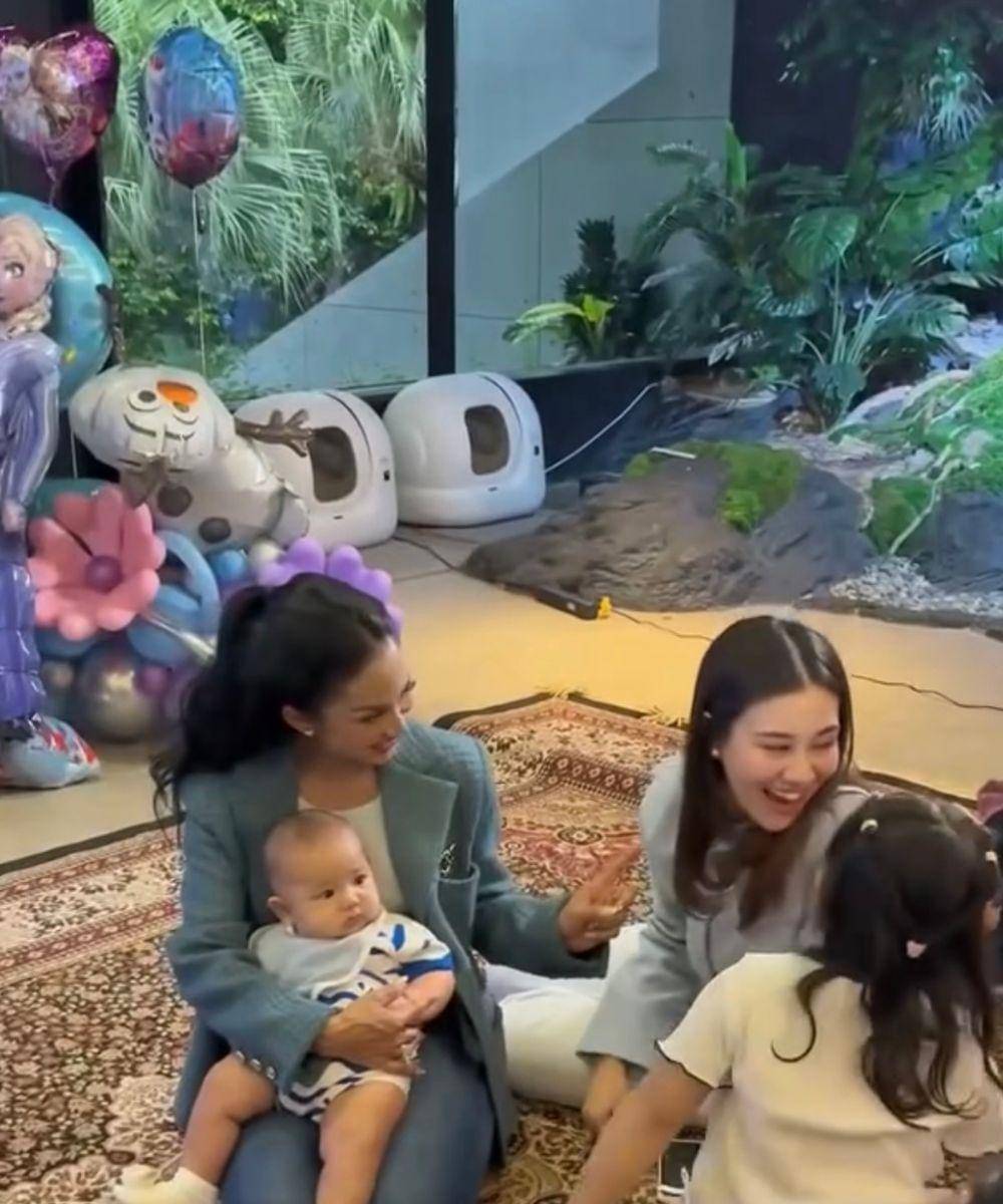 Instagram.com/aalthor_deci