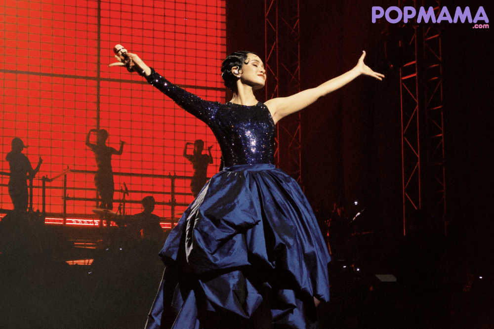 Andien Hadirkan Momen Keluarga yang Menyentuh di Konser Suarasmara