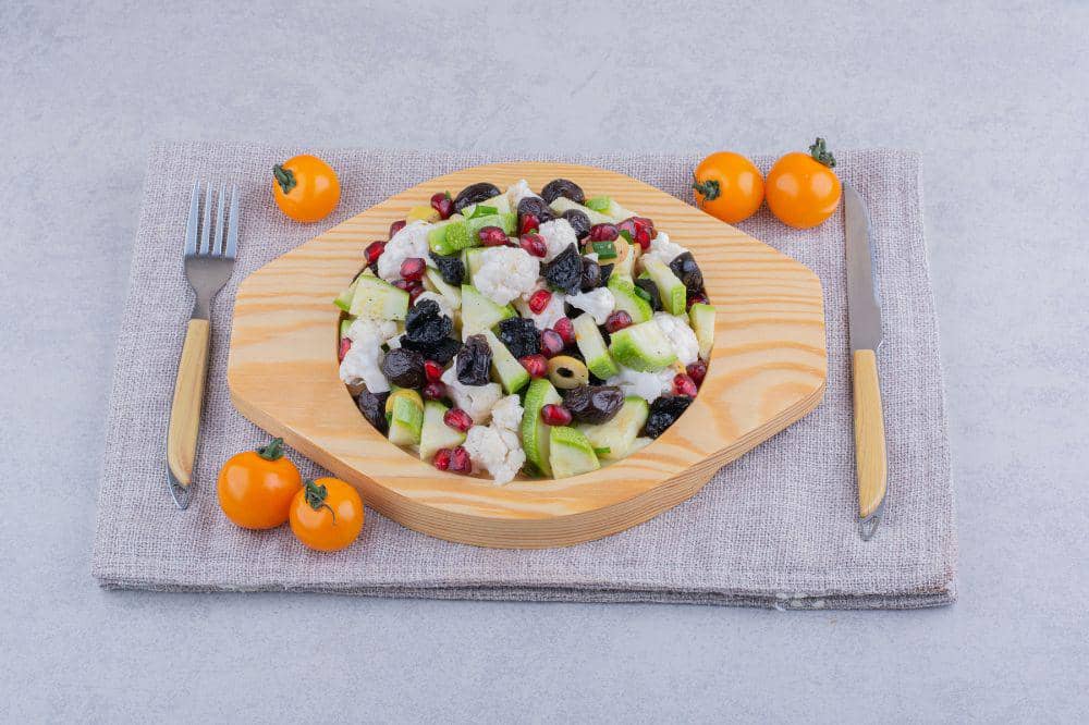 8 Cara Makan Buah Plum, Mudah Dicoba dan Penuh Manfaat (4).jpg