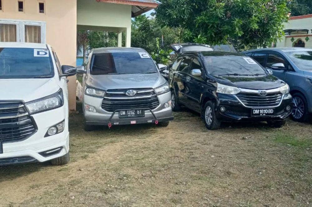 8 Rental Mobil Gorontalo, Pilihan Terbaik untuk Perjalanan Nyaman (6).jpg
