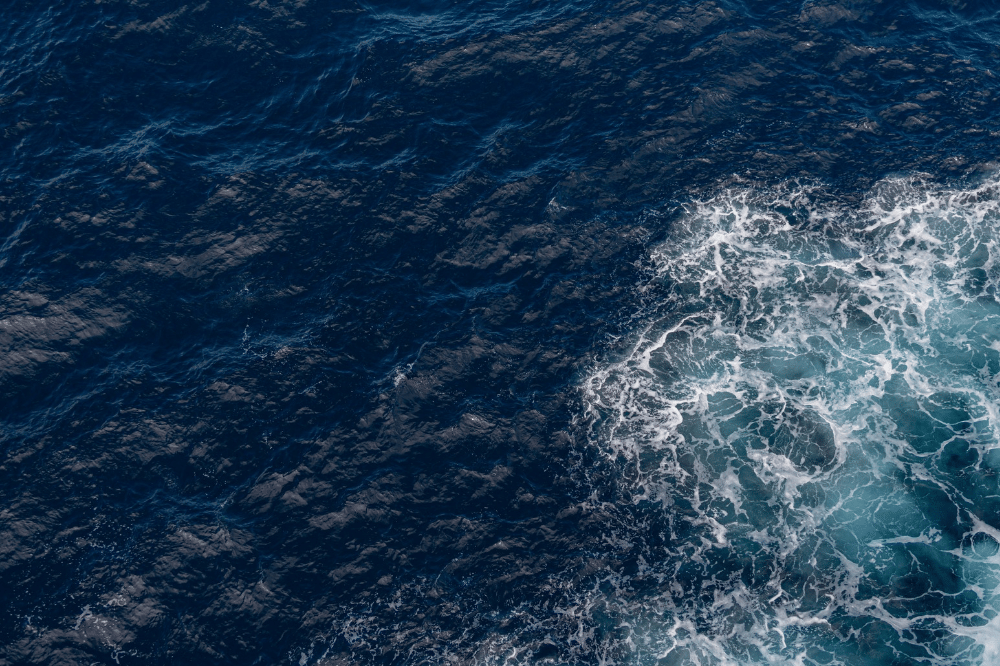 Fenomena Dua Laut Bertemu dan Fakta Menarik yang Perlu Kamu Tahu