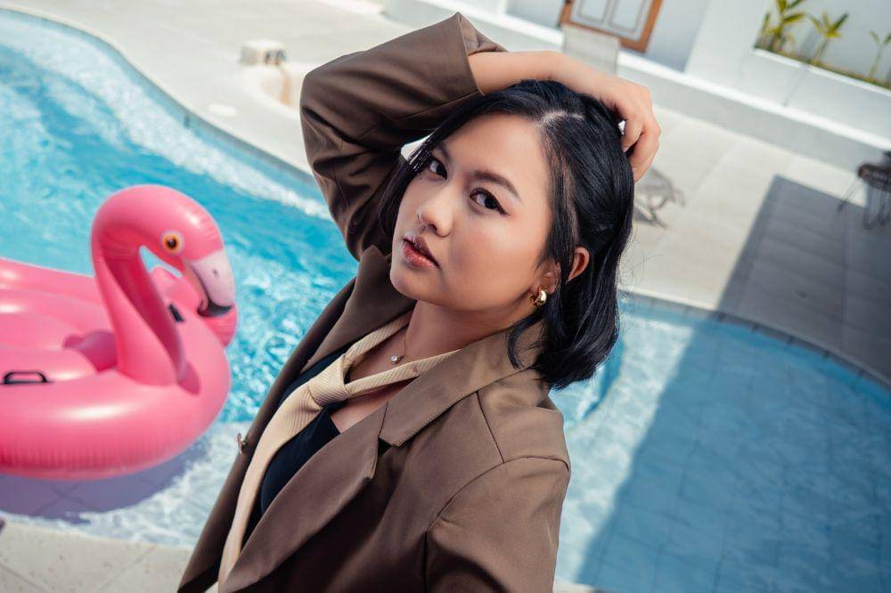 Clara Riva Cerita Cara Hadapi Stres Lewat Single 'Iya Iya Iya'