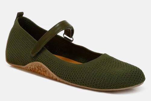 Sepatu Mary Jane dengan Strap Velcro 4.jpg