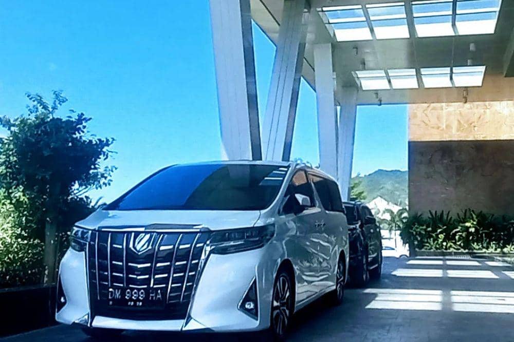 8 Rental Mobil Gorontalo, Pilihan Terbaik untuk Perjalanan Nyaman (4).jpg