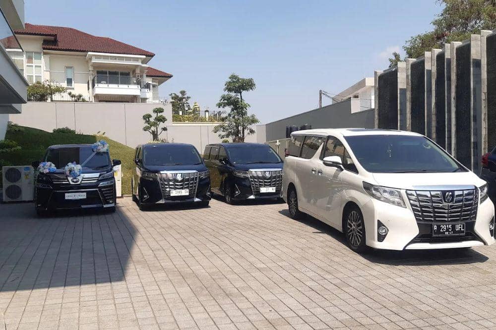 7 Rental Mobil Semarang, Pelayanan Ramah dan Cepat (4).jpg