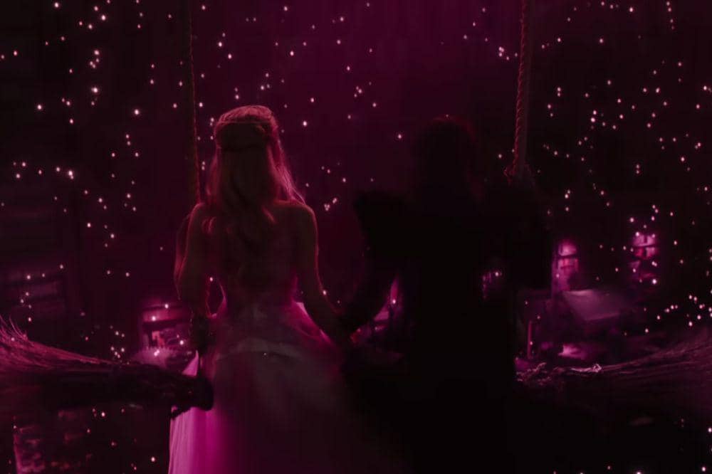 5 Nilai Persahabatan Elphaba dan Glinda di Film Wicked: For Good