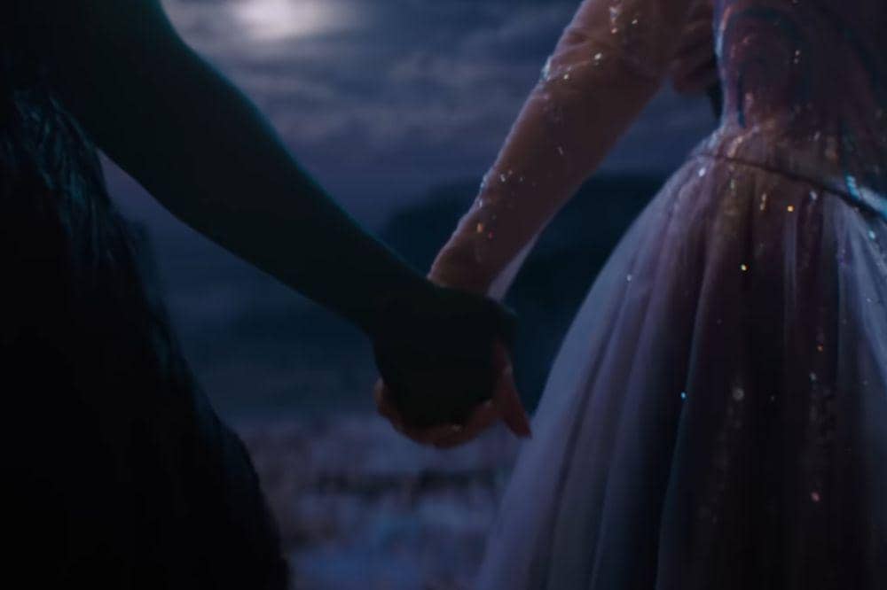 5 Nilai Persahabatan Elphaba dan Glinda di Film Wicked: For Good