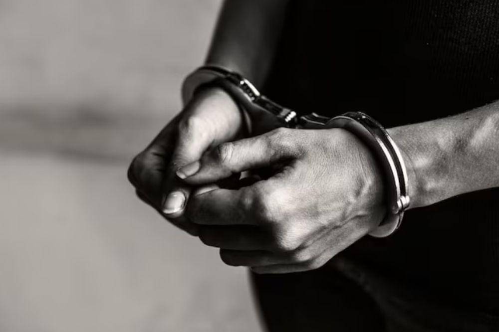 emon predator anak sukabumi