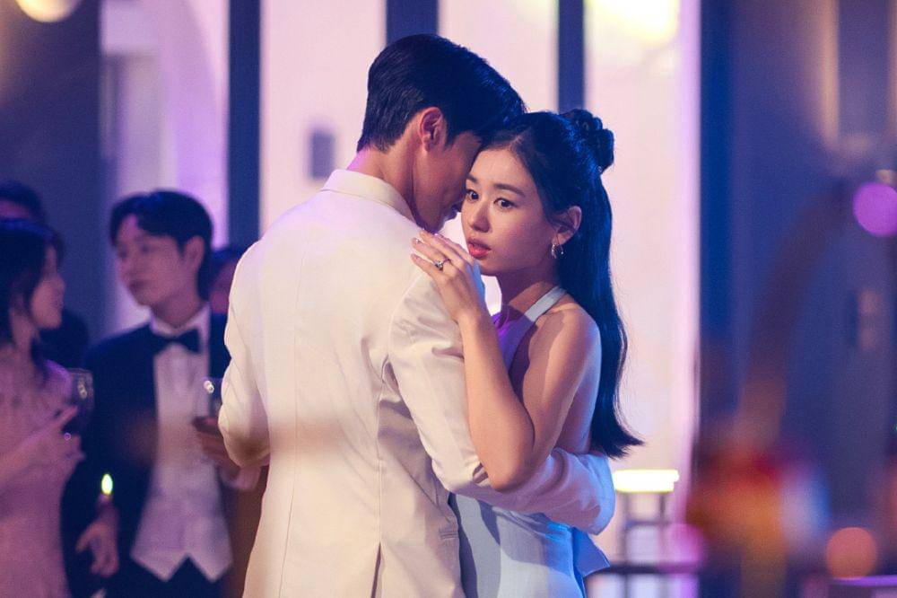 6 Fakta dan Sinopsis Drama Korea Dynamite Kiss