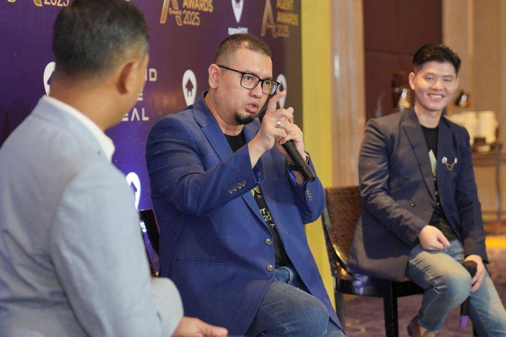 Solusi Meningkatkan Keunggulan Agen Properti di Era Baru COVER