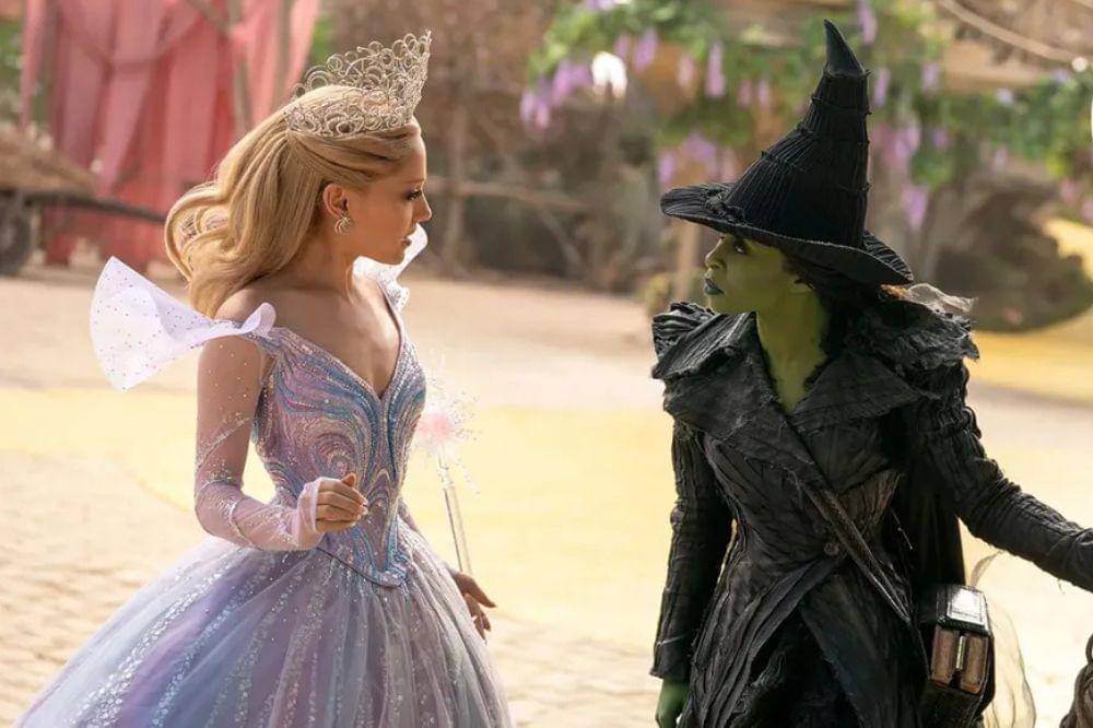 Fakta Persahabatan Elphaba dan Glinda