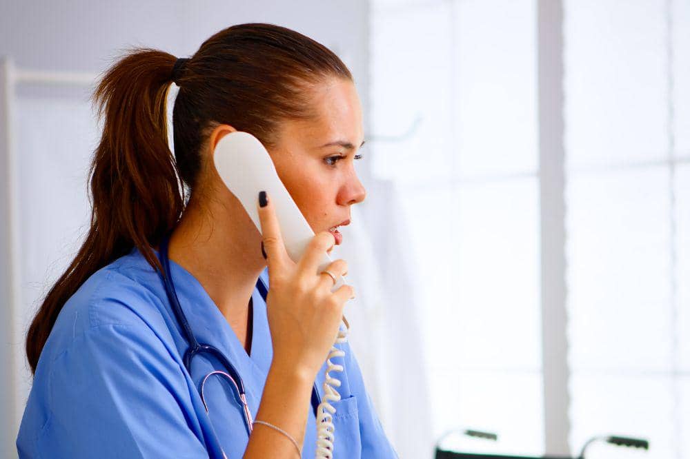 6 Langkah Pertolongan Pertama Jika Bertemu Orang Pingsan (8).jpg