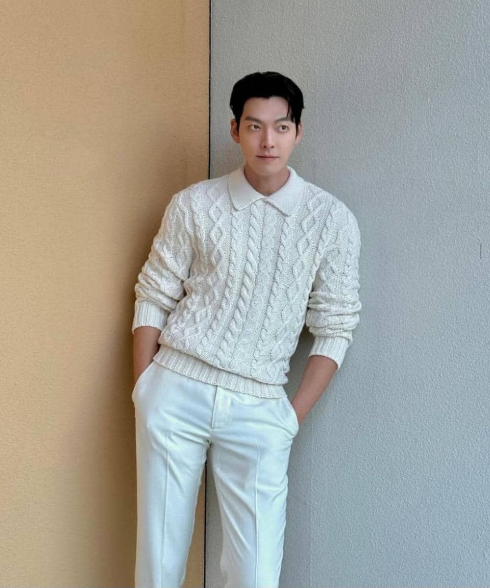 Lihat 7 Gaya Kim Woo Bin yang Bisa Jadi Inspirasi Outfit Papa