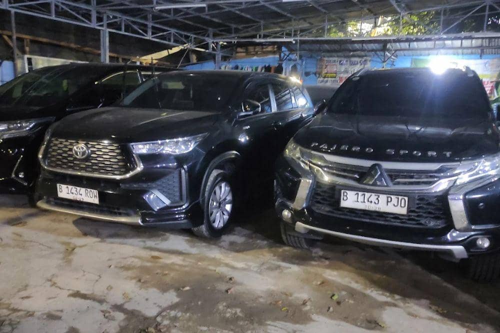 8 Rental Mobil Bekasi, Praktis untuk Segala Kebutuhan (5).jpg
