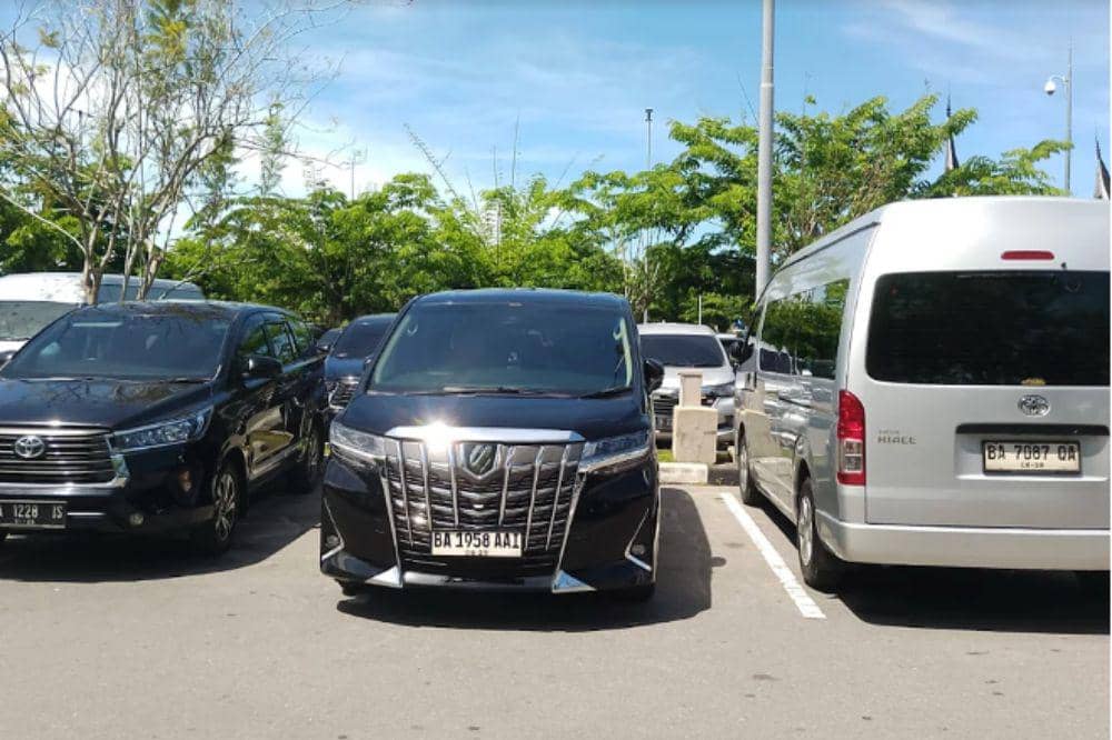 5 Rental Mobil Padang dengan Harga Bersahabat dan Armada Lengkap
