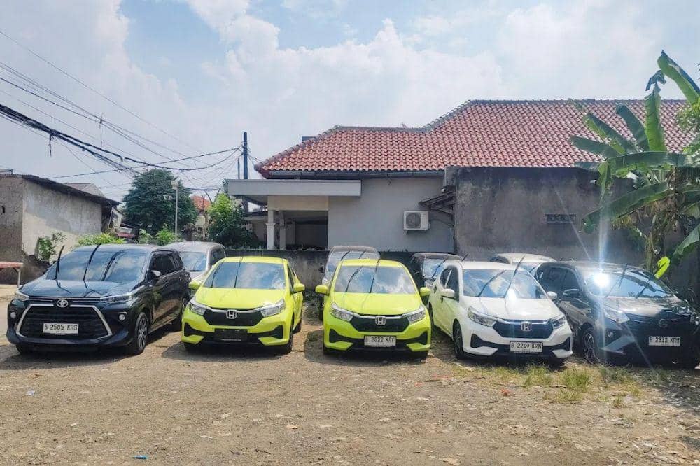 8 Rental Mobil Bekasi, Praktis untuk Segala Kebutuhan (8).jpg
